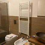 בית הארחה Bella Napoli Trattoria Pizzeria לה ספציה