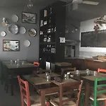美丽那不勒斯旅馆及意大利比萨饼餐厅 3*