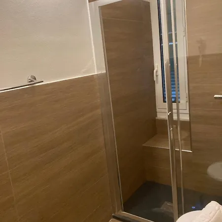 招待所 美丽那不勒斯旅馆及意大利比萨饼餐厅
