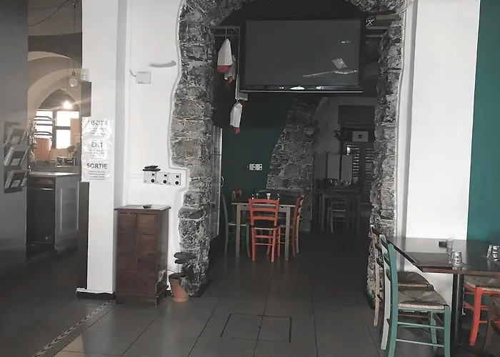 Bella Napoli Trattoria Pizzeria Pensjonat La Spezia