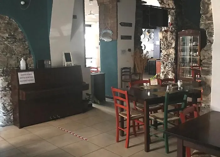 Πανσιόν Bella Napoli Trattoria Pizzeria