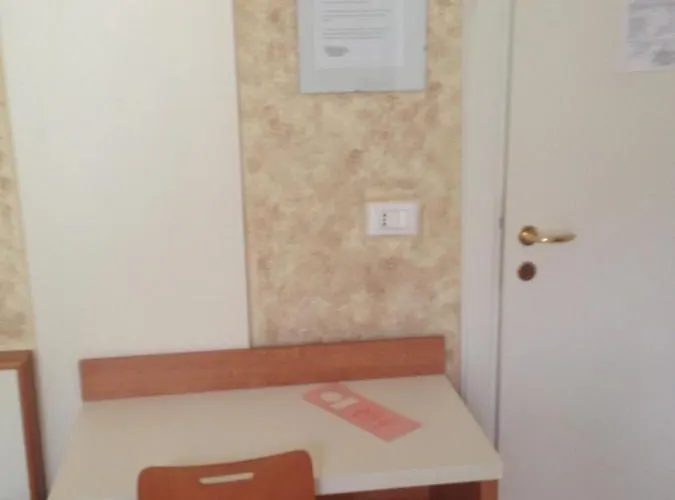 Bella Napoli Trattoria Pizzeria 3* Λα Σπέτσια