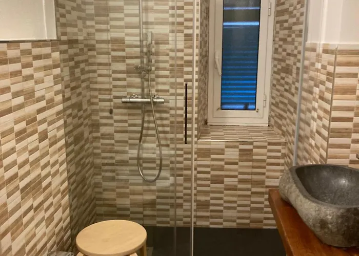 Bella Napoli Trattoria Pizzeria Πανσιόν Λα Σπέτσια