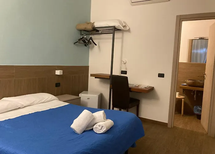 Bella Napoli Trattoria Pizzeria Πανσιόν