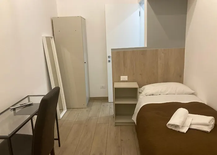 Πανσιόν Bella Napoli Trattoria Pizzeria Λα Σπέτσια