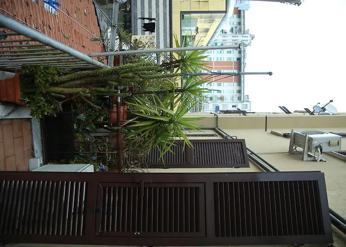 Πανσιόν Bella Napoli Trattoria Pizzeria 3*