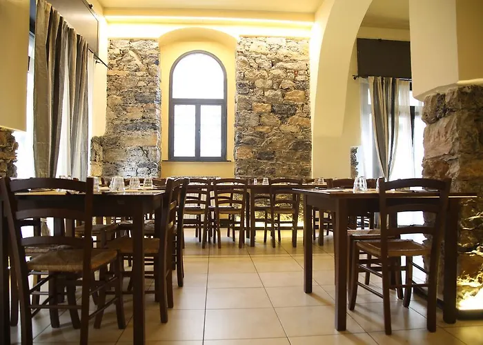 Pensjonat Bella Napoli Trattoria Pizzeria La Spezia