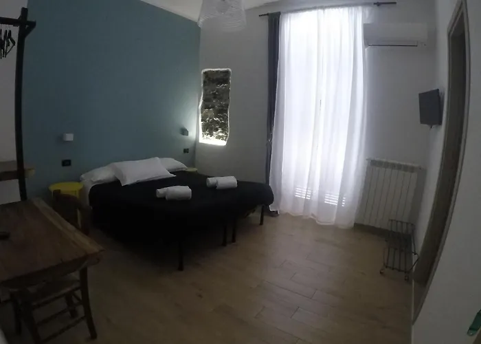 Bella Napoli Trattoria Pizzeria Πανσιόν Λα Σπέτσια