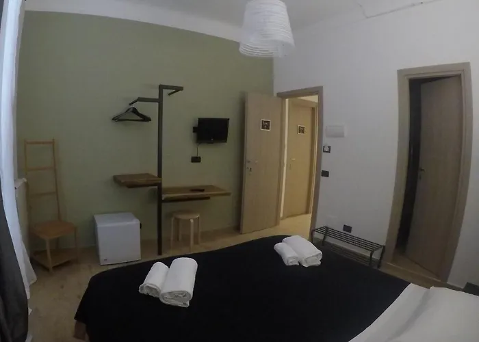 Πανσιόν Bella Napoli Trattoria Pizzeria Λα Σπέτσια